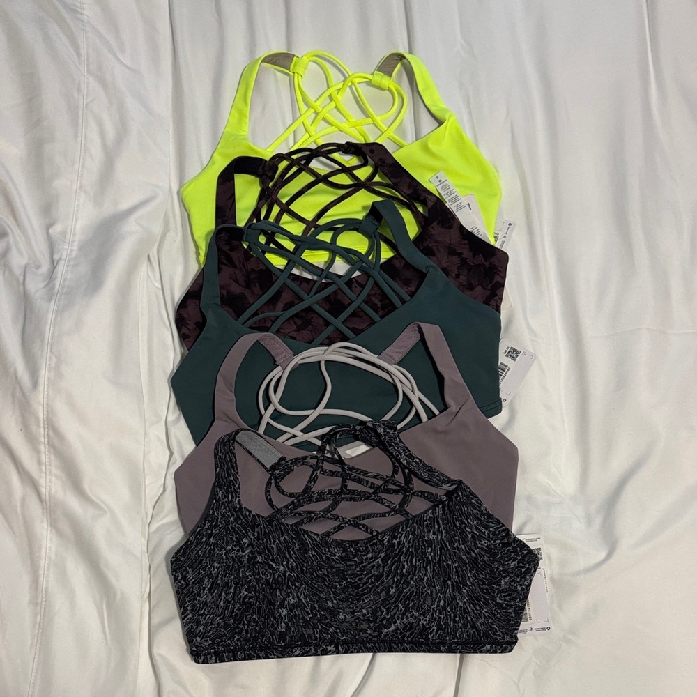 Lululemon Free to be Wild Bra